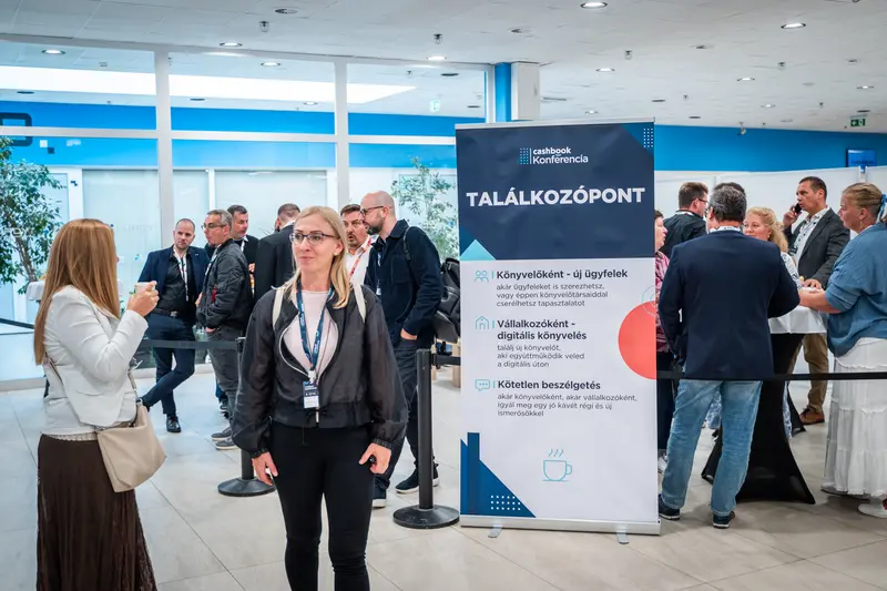 A Találkozópont a kiállítótéren